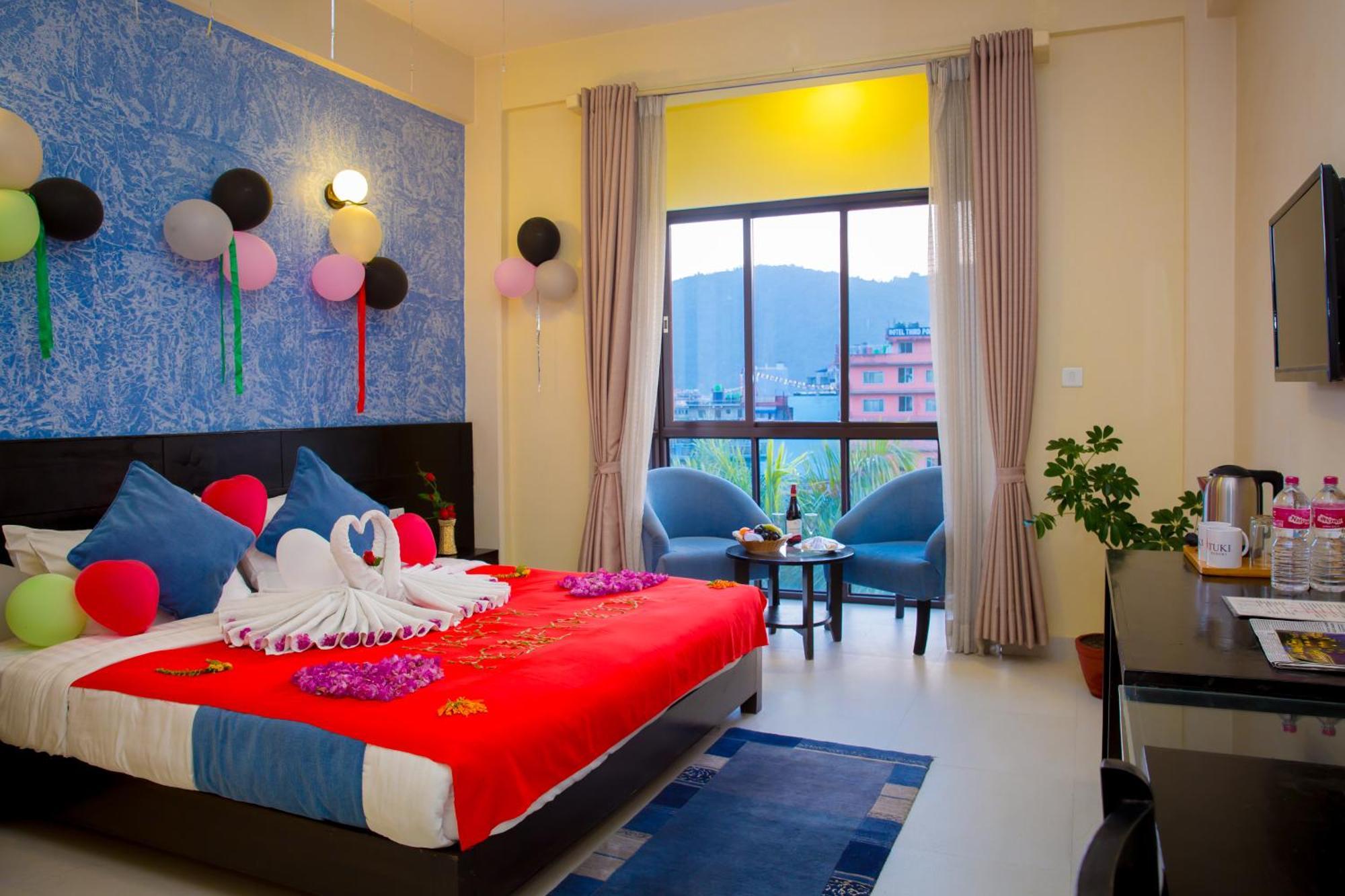 Tuki Resort Pokhara Værelse billede