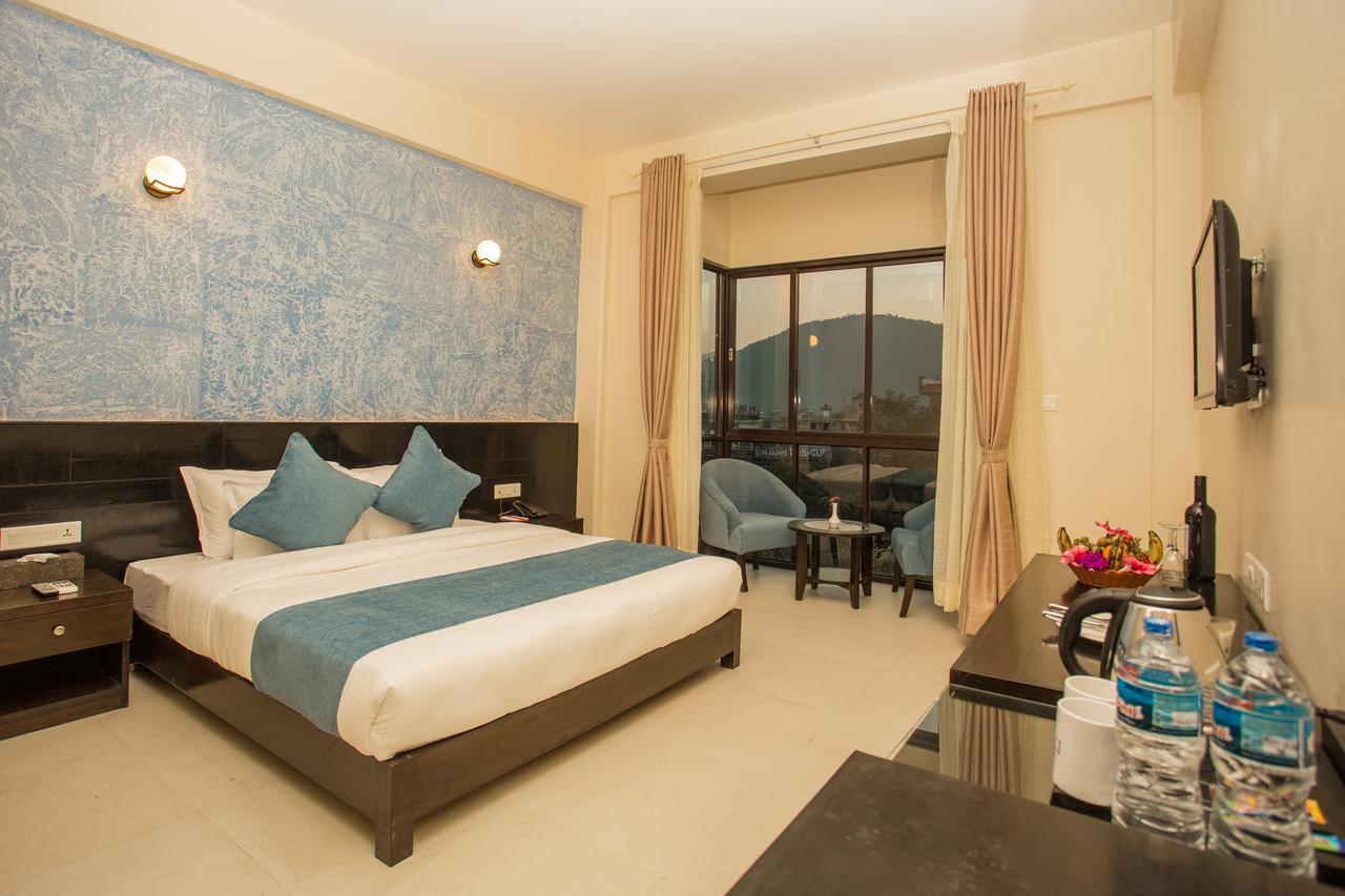 Tuki Resort Pokhara Eksteriør billede